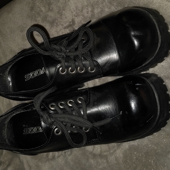 Vintage goth or jirai kei Soda platform shoes - Picture 2 of 2